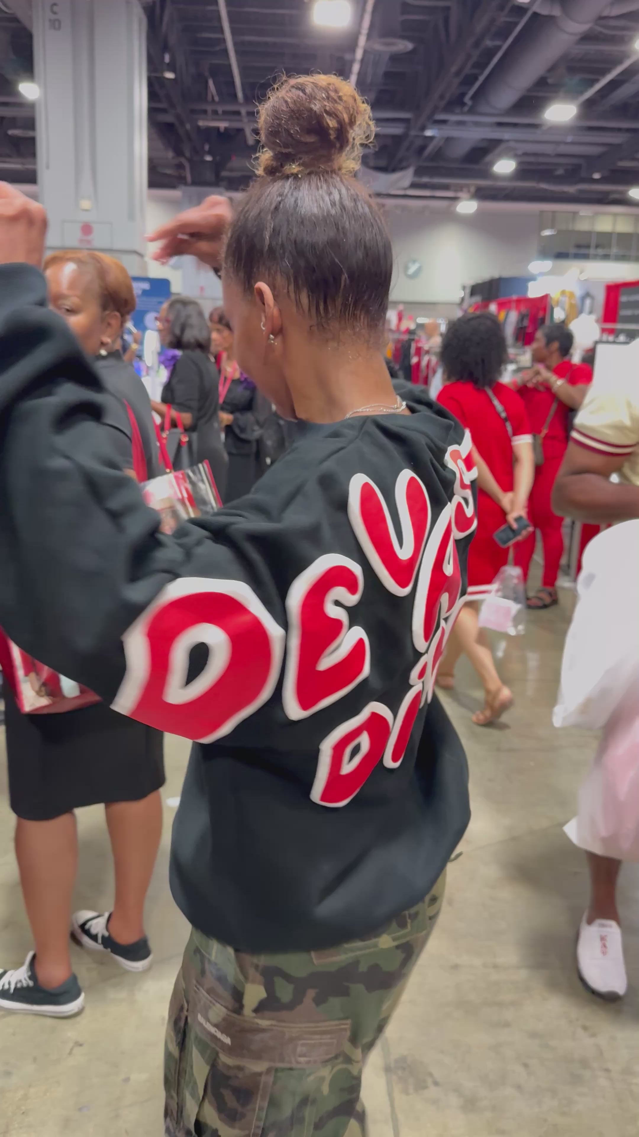 Delta DEVASTATING Puffy Crewneck – 1982 Gallery